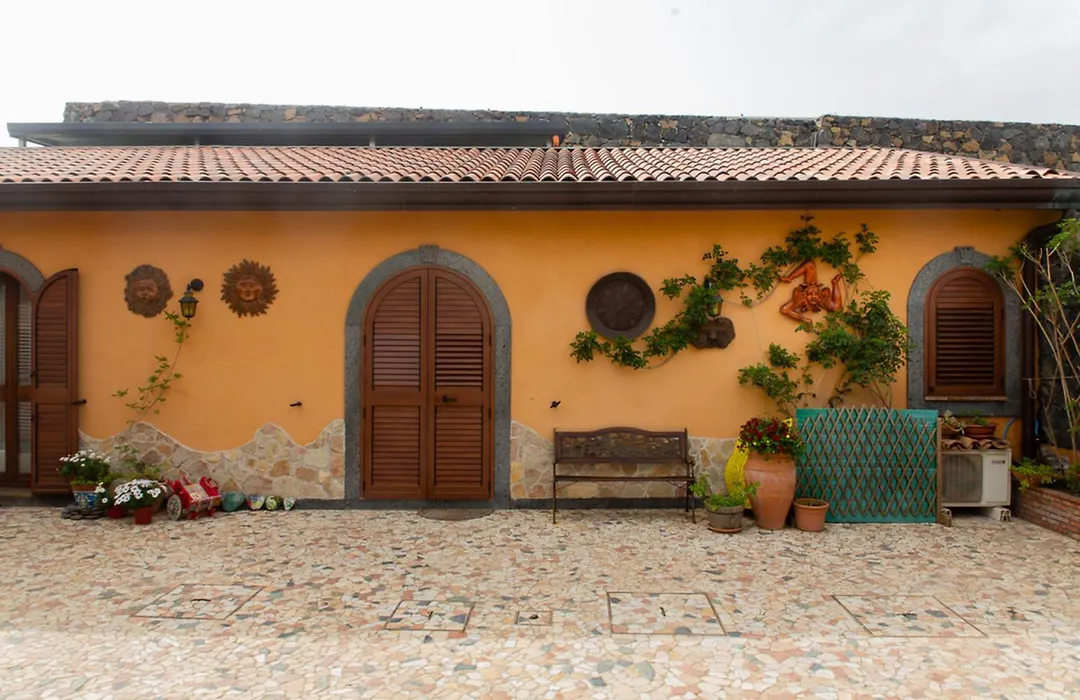 B&B Villa Liliya-1